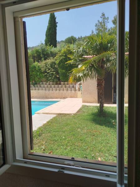 Moustiquaire baissé